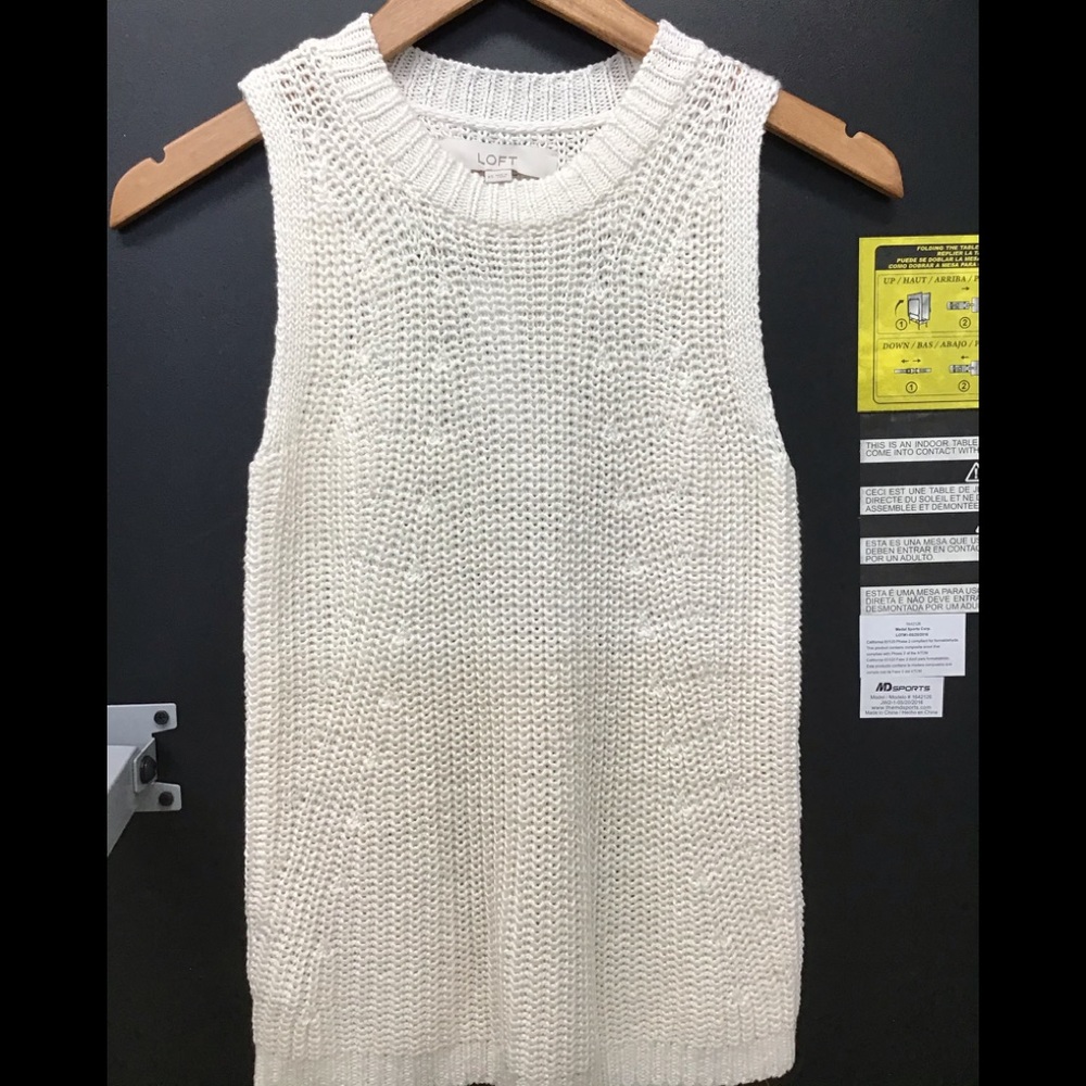 Brand new with tags woman’s summary top